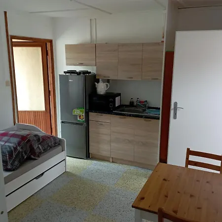 Andelka Apartment *